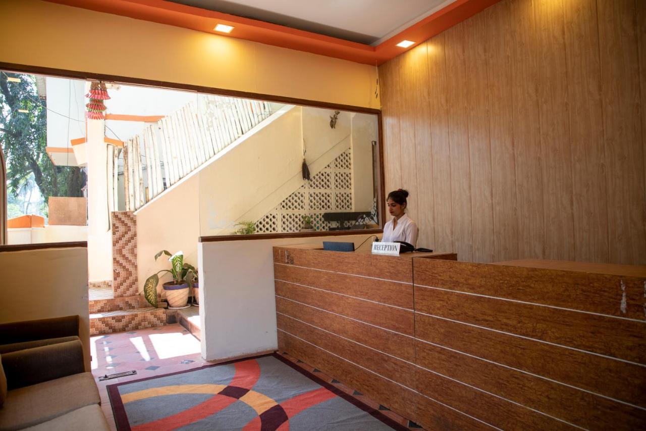 Sciroccoresort Calangute Buitenkant foto